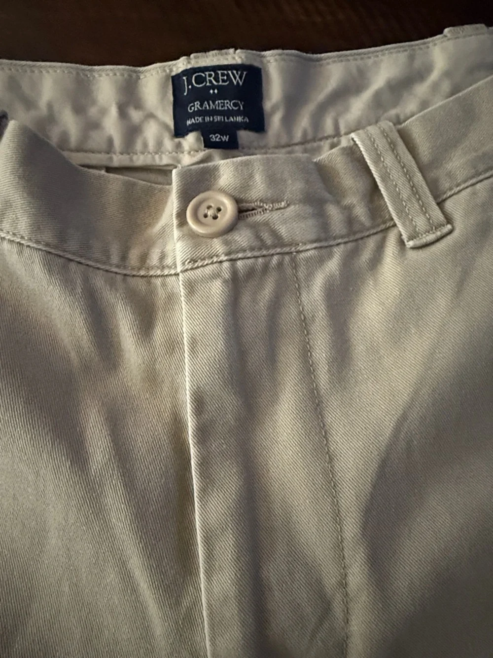 J. Crew Men's Gramercy Flat-Front Chino Shorts in Light Khaki 32w
